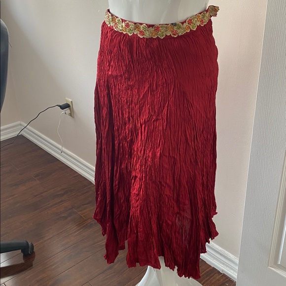 Elegant burgundy Pleated Skirt M - Picture 6 of 10